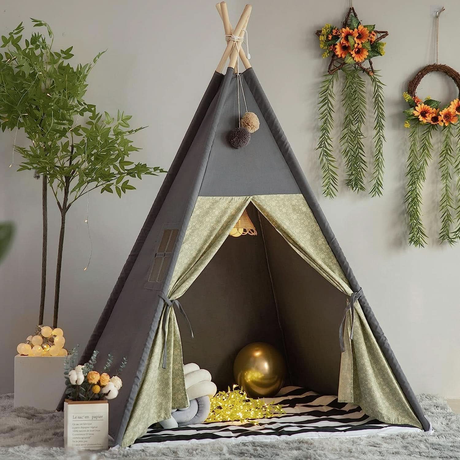 Prémium Teepee Játszósátor, párnázott matraccal